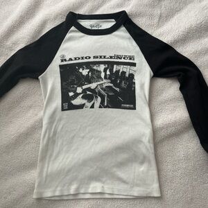 brandy melville radio silence top